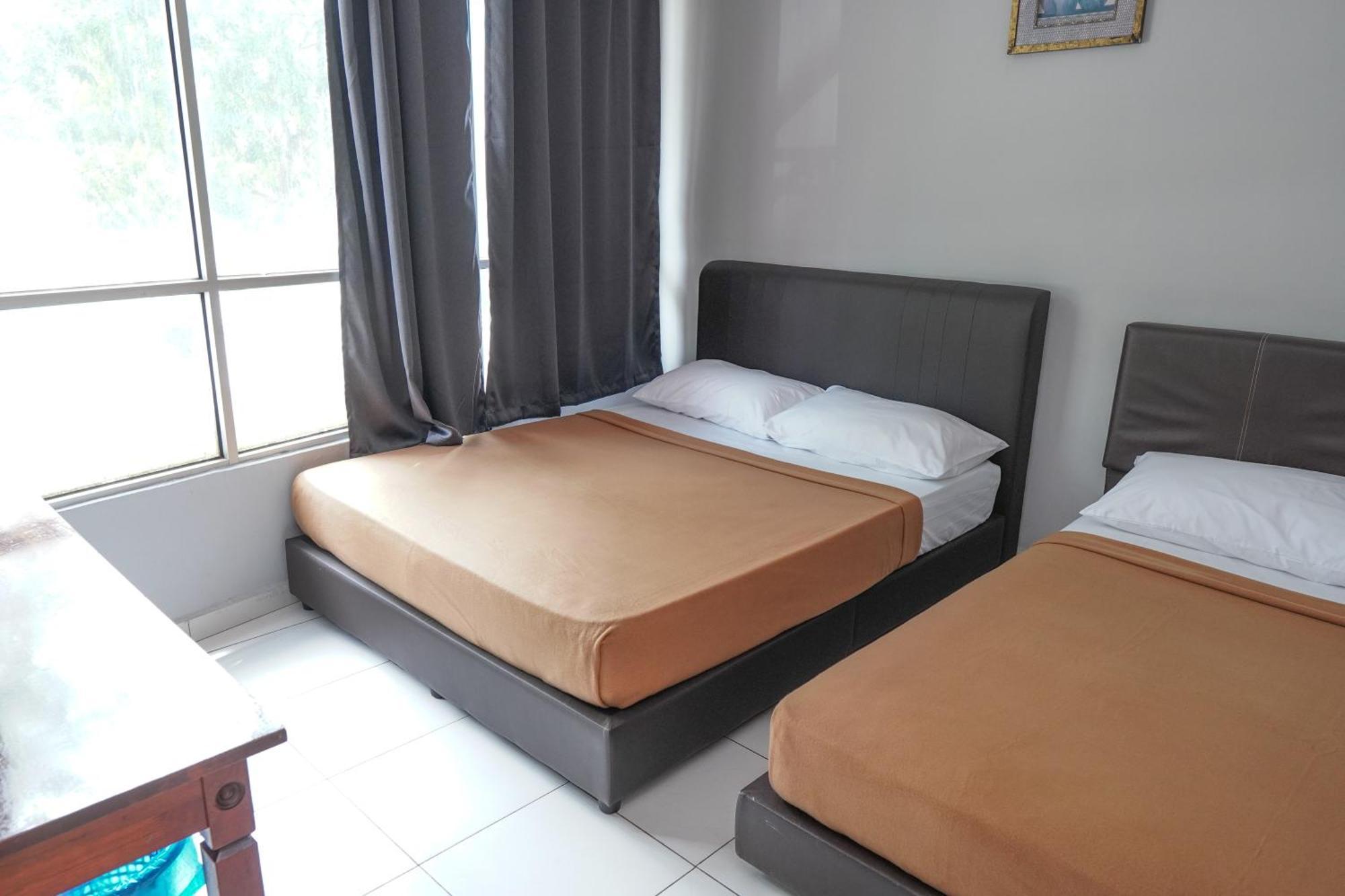 Hotel Sixty Nine Johor Bahru Exterior photo